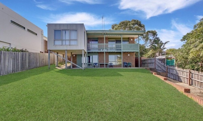Lakes Entrance House | The Point - Lakes Entrance