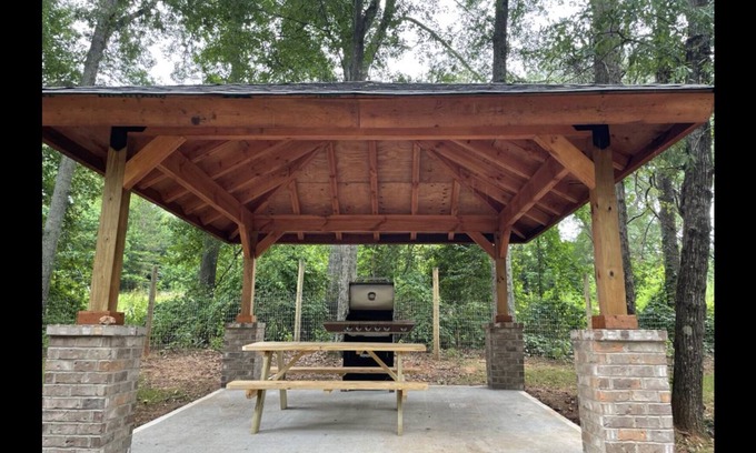 Converse Cabin | The PromiseLand 218A