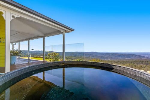 Ravensbourne Ski Chalet | The Quince Cottage - 1 Bedroom