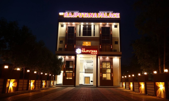 Bhopal Hotel | THE RAJPUTANA PALACE