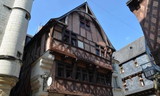 Chinon Apartment | The Red House 3 * Chinon medieval center parking included