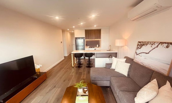 Box Hill Apartment | The Retreat