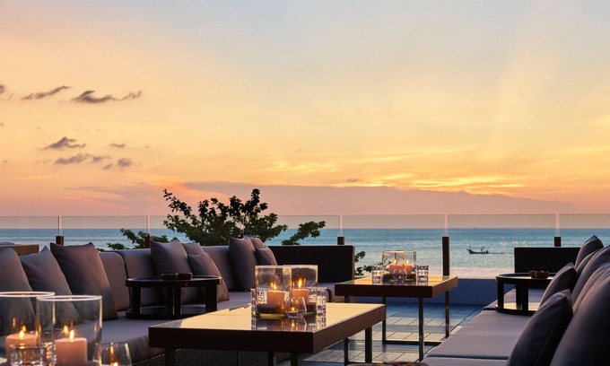 Moo 5 Resort | The Ritz-Carlton, Koh Samui