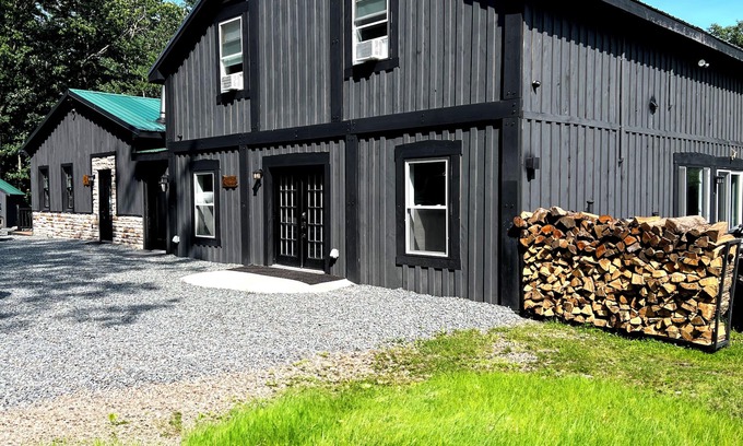Oneonta House | The Rock Retreat - located on 200 acres of secluded land in the mountains.