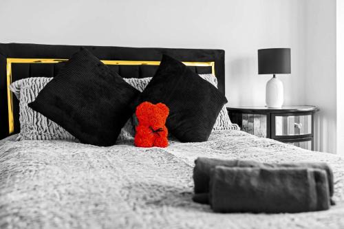 Olton House | The Rock Solihull Retreat Birmingham Airport