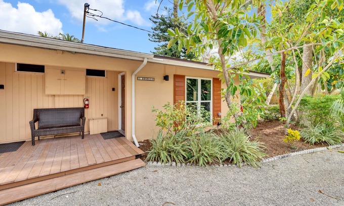 Sanibel Cottage | The Rosella-Great value on Sanibel! Walk to dining, shops and The Lighthouse-on Historic East End!
