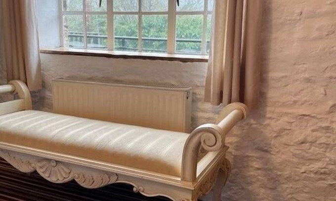 Burford Bed & Breakfast | The Royal Oak
