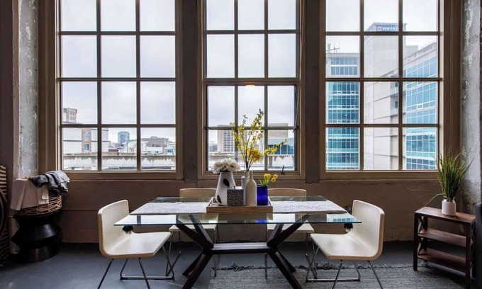 West Main Historic District Apartment | The Rye (Downtown Louisville)