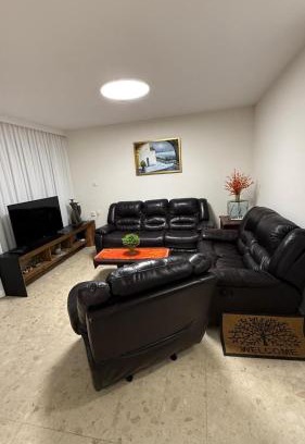 Bat Yam Apartment | The Sea of Raz
