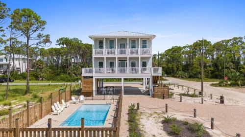 East End House | The Sea Salt Sandcastle