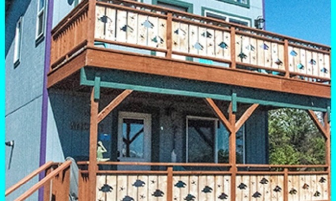 Homer House | THE SEA SHANTY - A HOMER SEASIDE COTTAGE