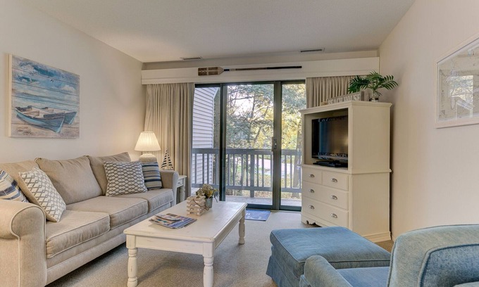 Acme Condo | The Shores Grand Traverse Bay Unit 5704