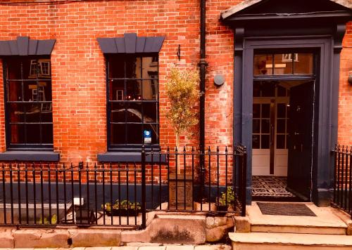 Leek Hotel | The Silk House