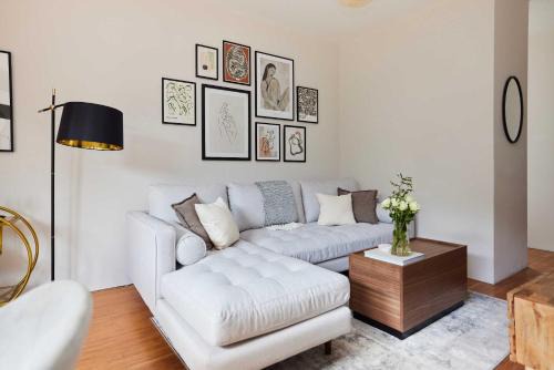 Livesey Apartment | The Southwark Wonder - Charming 1BDR Flat with Patio