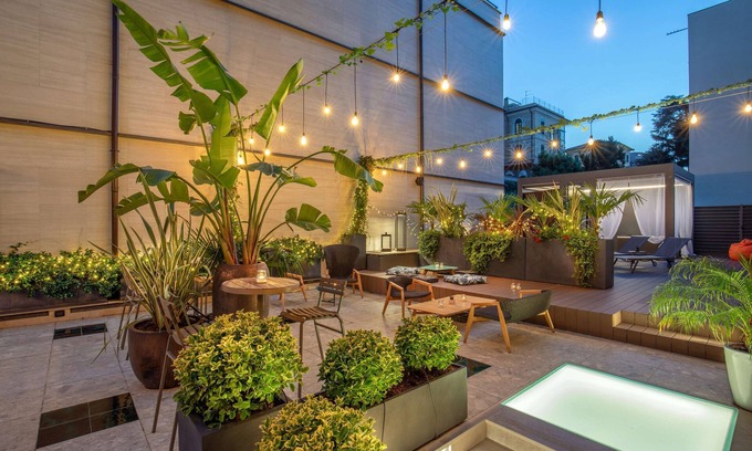 Vatican Hotel | The Spring House Hotel Rome Vatican, Tapestry Collection Hilton