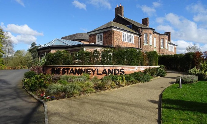Wilmslow Hotel | The Stanneylands