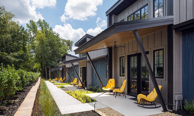 Greenville - Spartanburg Apartment | The Station by Compo Hotels