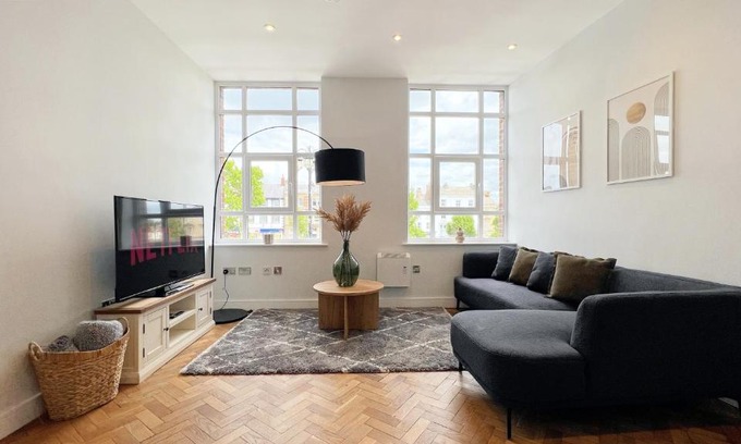 Ripon Apartment | The Tailor's Lounge - Central Flat Ripon & Parking
