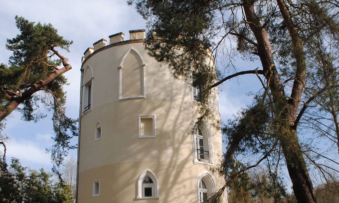 Chateaufort Cottage | The Tower of the Geneste Estate