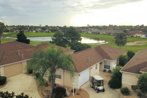 The Villages Villa | The Villages Home on Golf Course Near Lake Sumter!