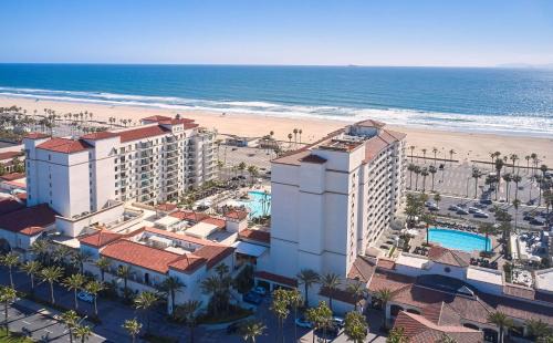 Huntington Beach Resort | The Waterfront Beach Resort, A Hilton Hotel
