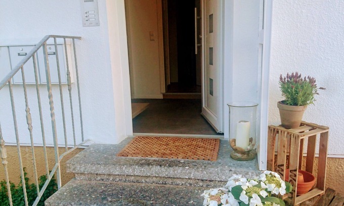 Besigheim Apartment | The Weinblick - Relax and drink a Schorle - in Germany's most beautiful wine town