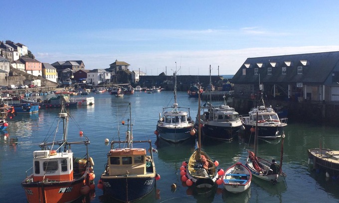 Mevagissey Bed & Breakfast | The Wheelhouse