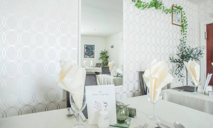 Lowick Bed & Breakfast | The White Swan Inn