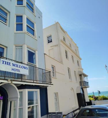 Kemptown Hotel | The Willows