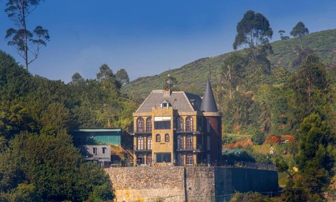 Nuwara Eliya Hotel | The Wind Castle