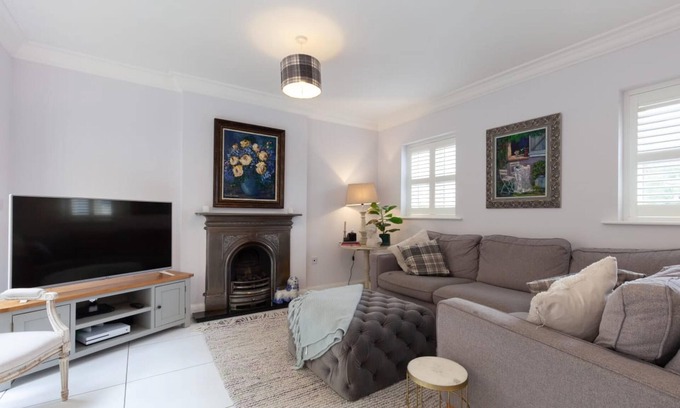 Woodstock House | The Woodstock Hideaway - Breathtaking 4bdr House