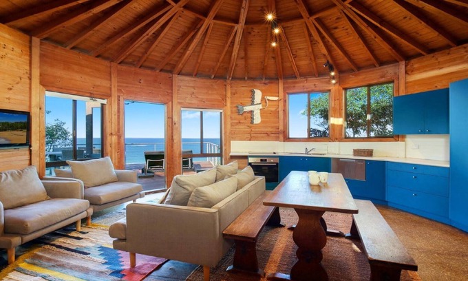 Killcare Heights House | The Yurt - Ocean Views & Pet Friendly