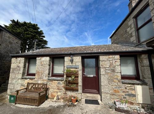 Perranuthnoe House | Thea Cottage
