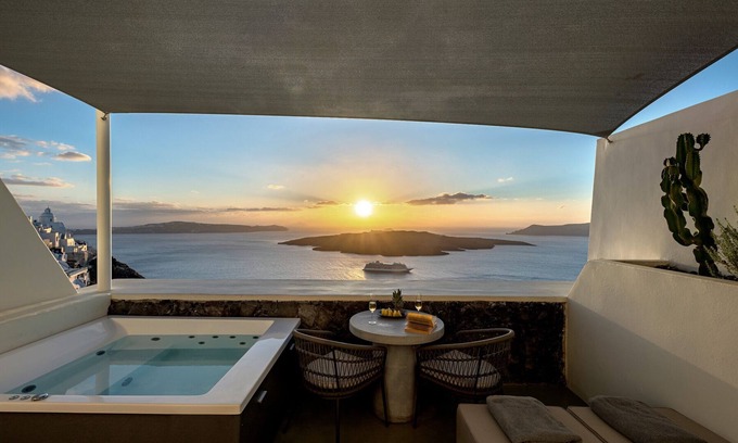 Fira Apartment | Thera Villas