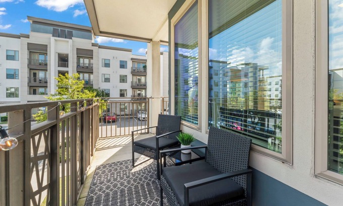 Deerwood Apartment | This luxurious 2 bedroom condo is your stunning getaway