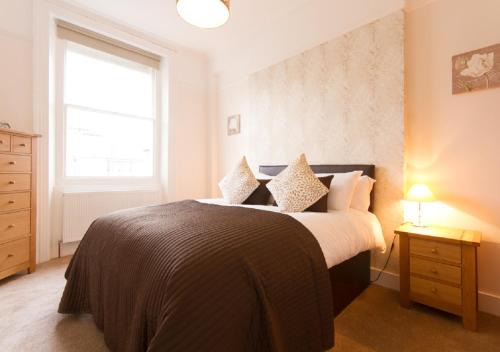 Eastbourne Seafront Apartment | Thorne Lodge
