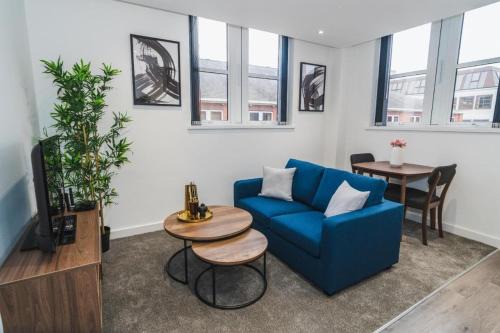 Wakefield Bed & Breakfast | Thornhill House Apartments by VICHY