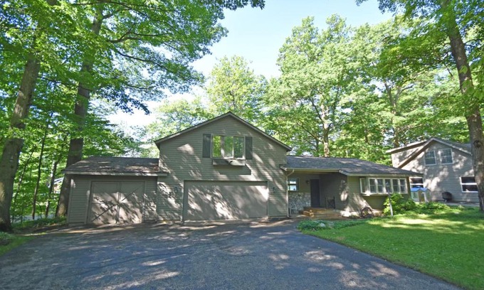 Empire House | Thorogood Glen