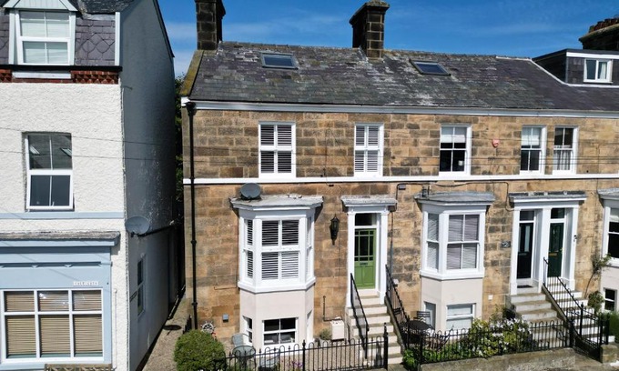 Fylingthorpe House | Thorpe House - Fylingthorpe