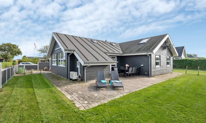 Tørresø House | "Thorwith" - 150m from the sea by Interhome