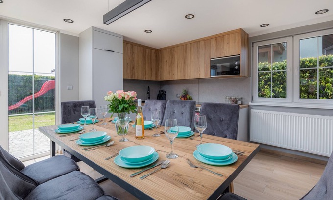 gmina Wolin House | Three-Bedroom House Muschel V with balcony