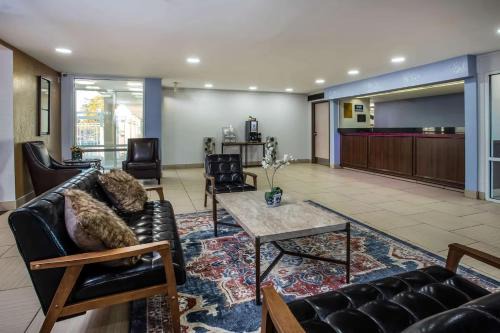 Fort Wayne Hotel | Three Rivers Motel