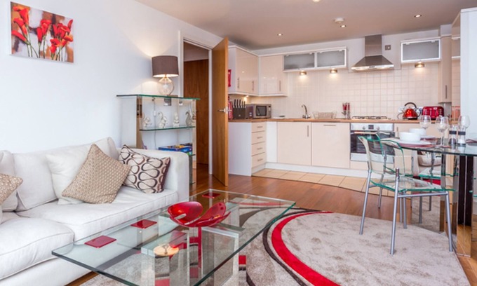 Poole Cottage | Tides, Poole