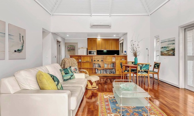 Semaphore Cottage | Time and Tide Beach Cottage on the Esplanade