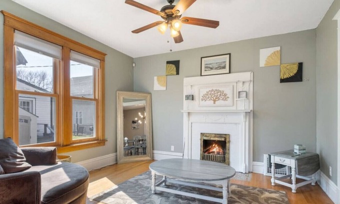 Summit - University House | Timeless St. Paul Gem in Historic Cathedral Hill