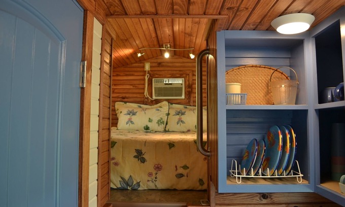 Newnata House | Tiny House On The Mountaintop