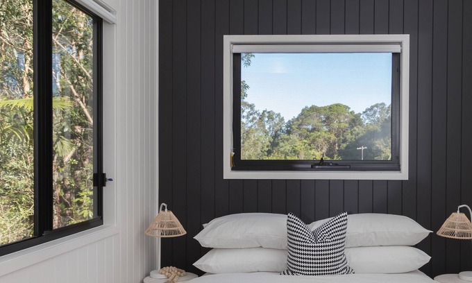 Yandina Creek Cabin | Tiny Moon Experience NEW!