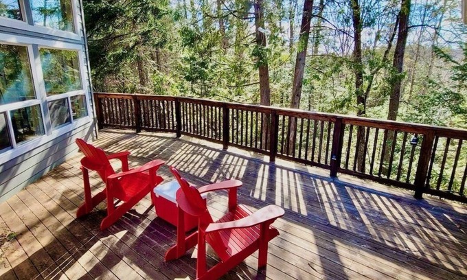 Dysart et al Cottage | Tippys Cottage On Burnt River