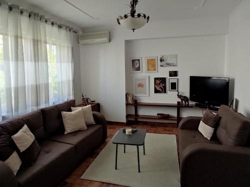 Tirana Apartment | Tirana Center Rustic Retreat