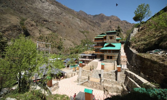 Mohal Hotel | Tirthan Villa and Resort